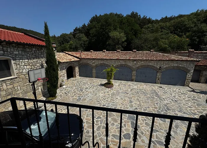 Affittacamere Province Stone House