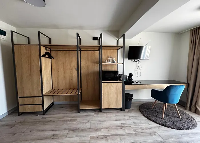 Province Stone House Affittacamere 3*